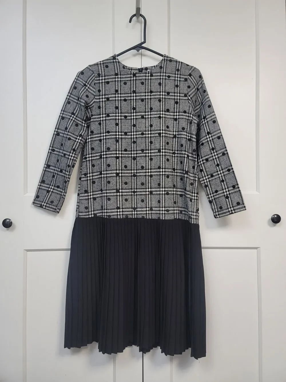 VIBE Black & White Mixed Media Plaid & Polka Dot Pleated Drop Waist Dress